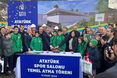 Alinur Aktaş inadı! Atatürk Kapalı Spor Salonu’nun temeli atıldı